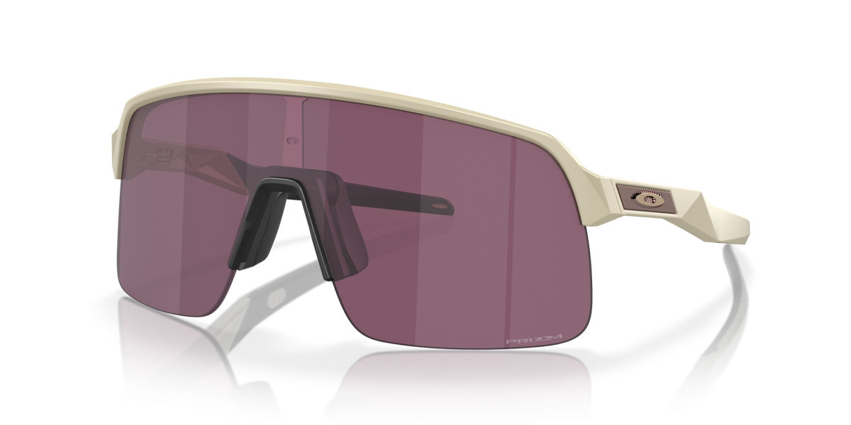 Oakley OO9463 Sutro lite
