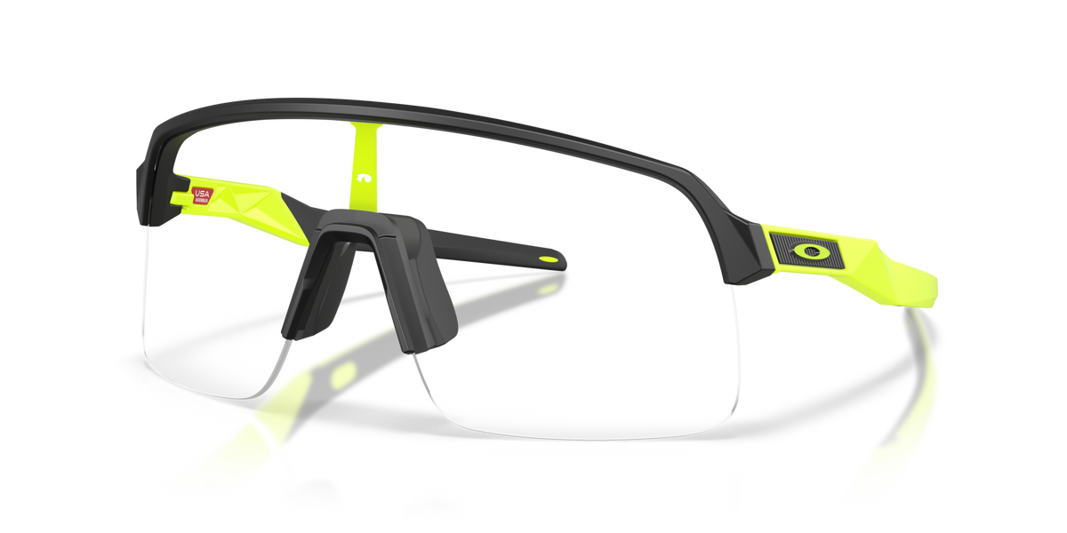 Oakley OO9463 Sutro lite