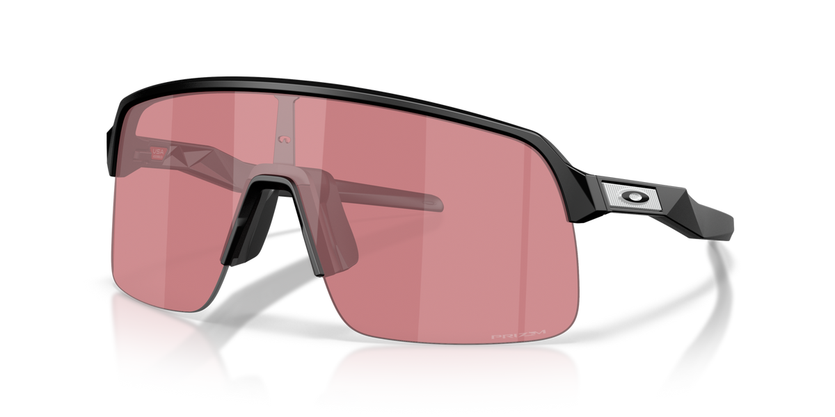 Oakley OO9463 Sutro lite